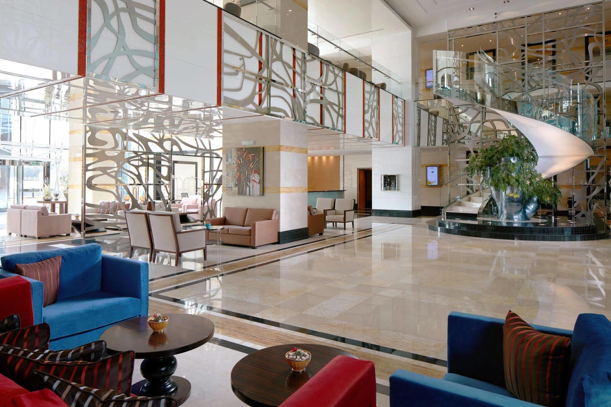Millennium Hotel&Convention Centre Kuwait Koeweit Buitenkant foto